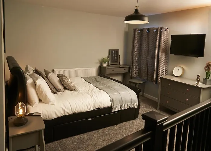 Chapel View- Beautiful Central Cottage With Nearby Restaurants & Castle Walk
