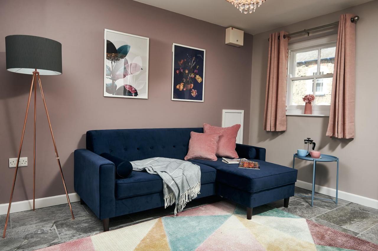 Chapel View- Beautiful With Nearby Restaurants & Castle Walk Laugharne