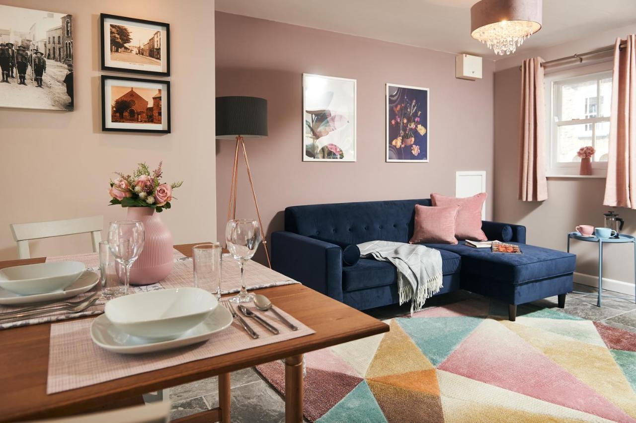 Holiday home Chapel View- Beautiful With Nearby Restaurants & Castle Walk *